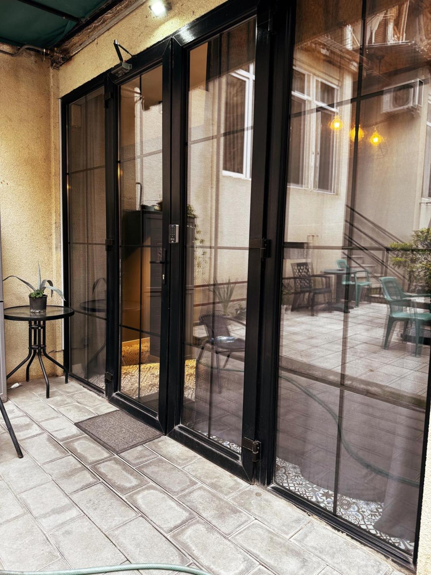 Hotel Classic Corner Tbilisi ภายนอก รูปภาพ
