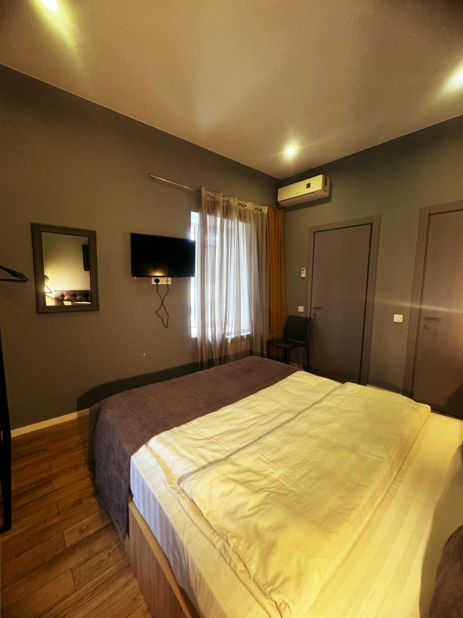 Hotel Classic Corner Tbilisi ภายนอก รูปภาพ