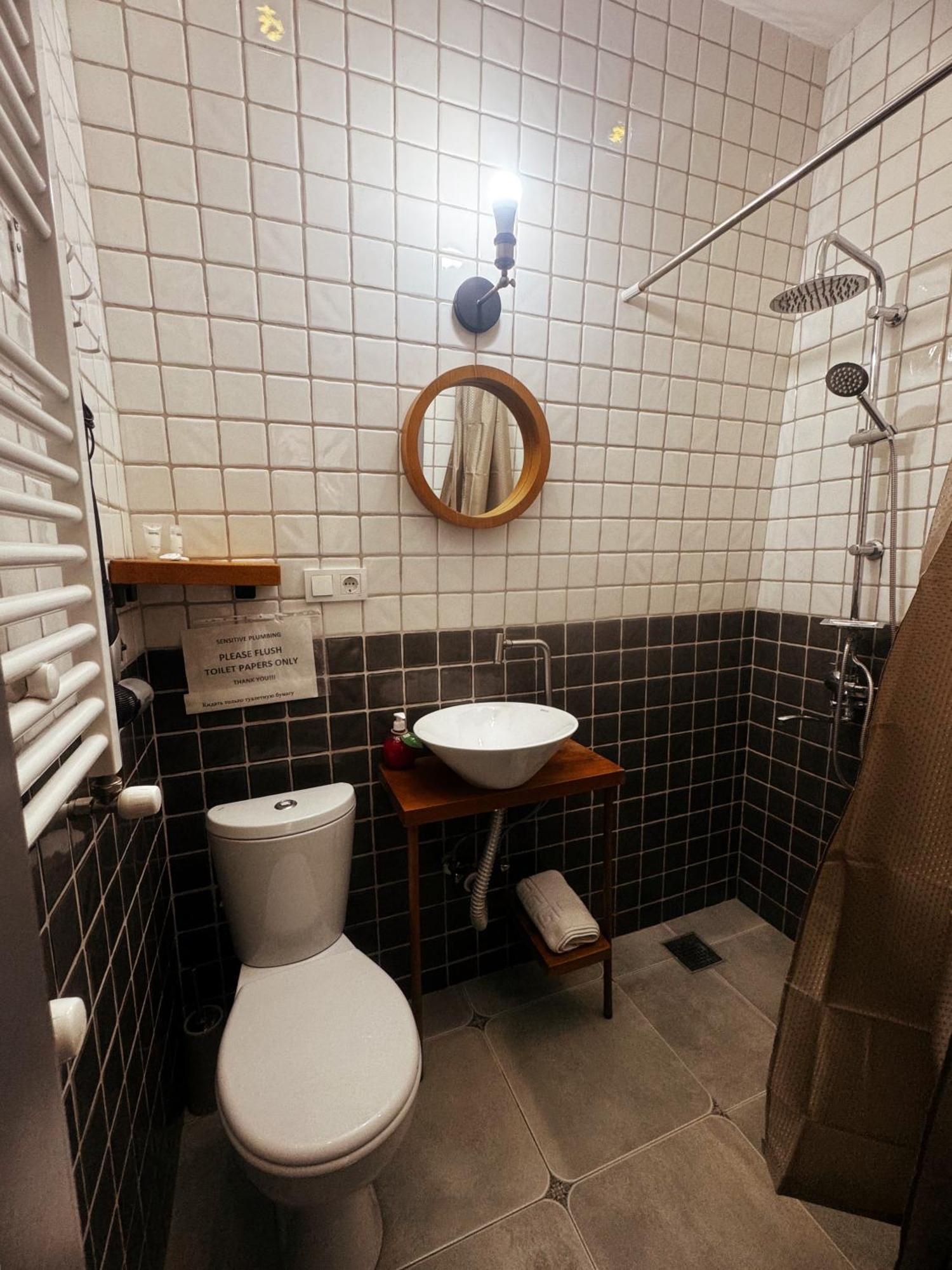 Hotel Classic Corner Tbilisi ภายนอก รูปภาพ