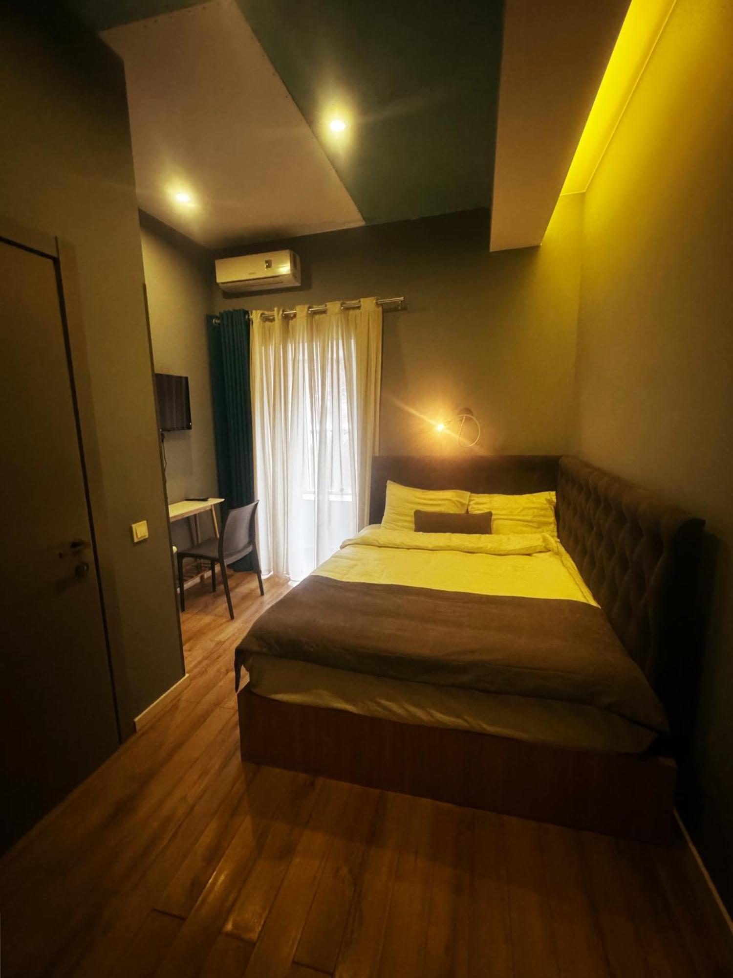 Hotel Classic Corner Tbilisi ภายนอก รูปภาพ